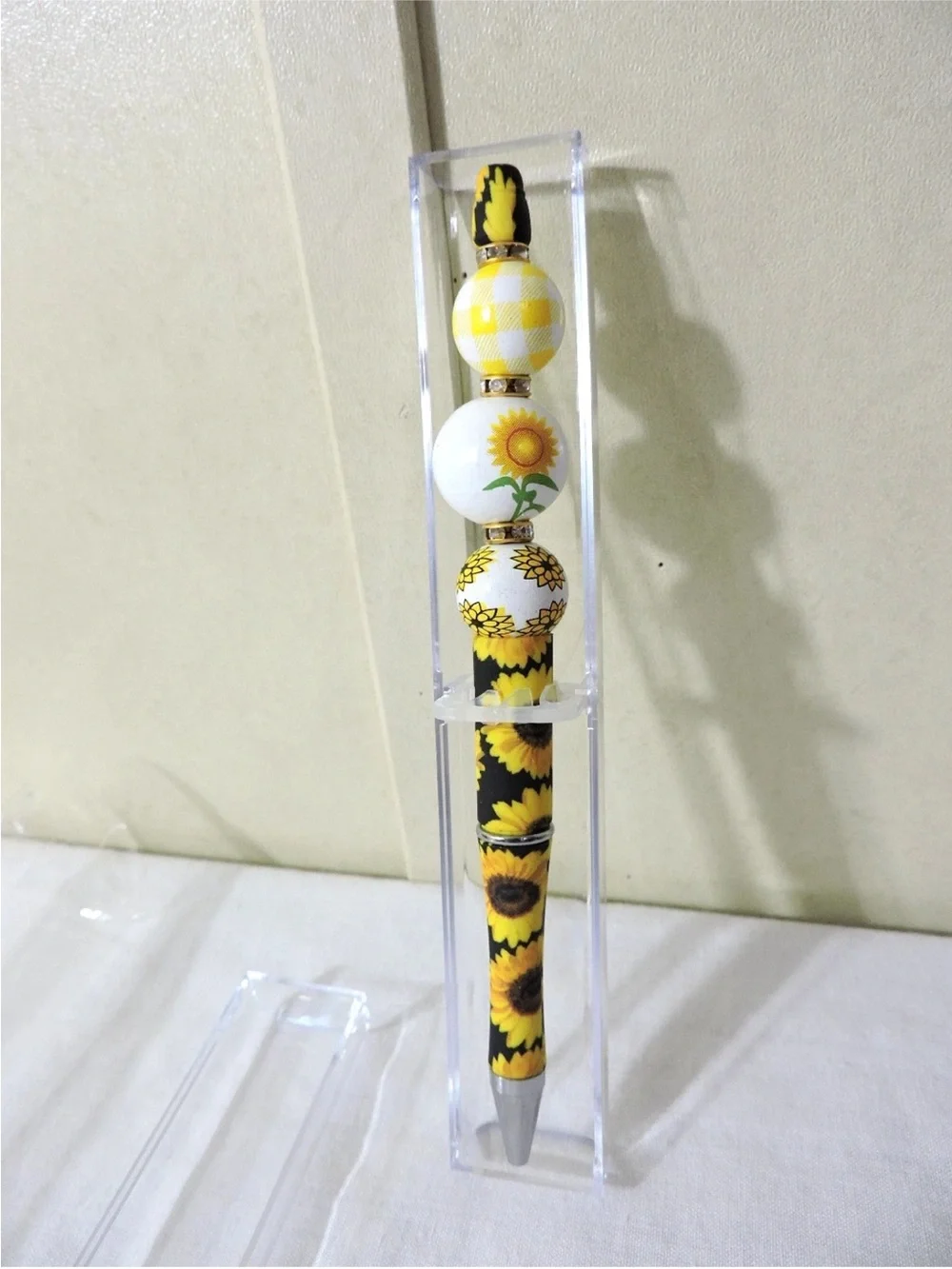 Daisy  Beaded Black Ink pen with case Handmade